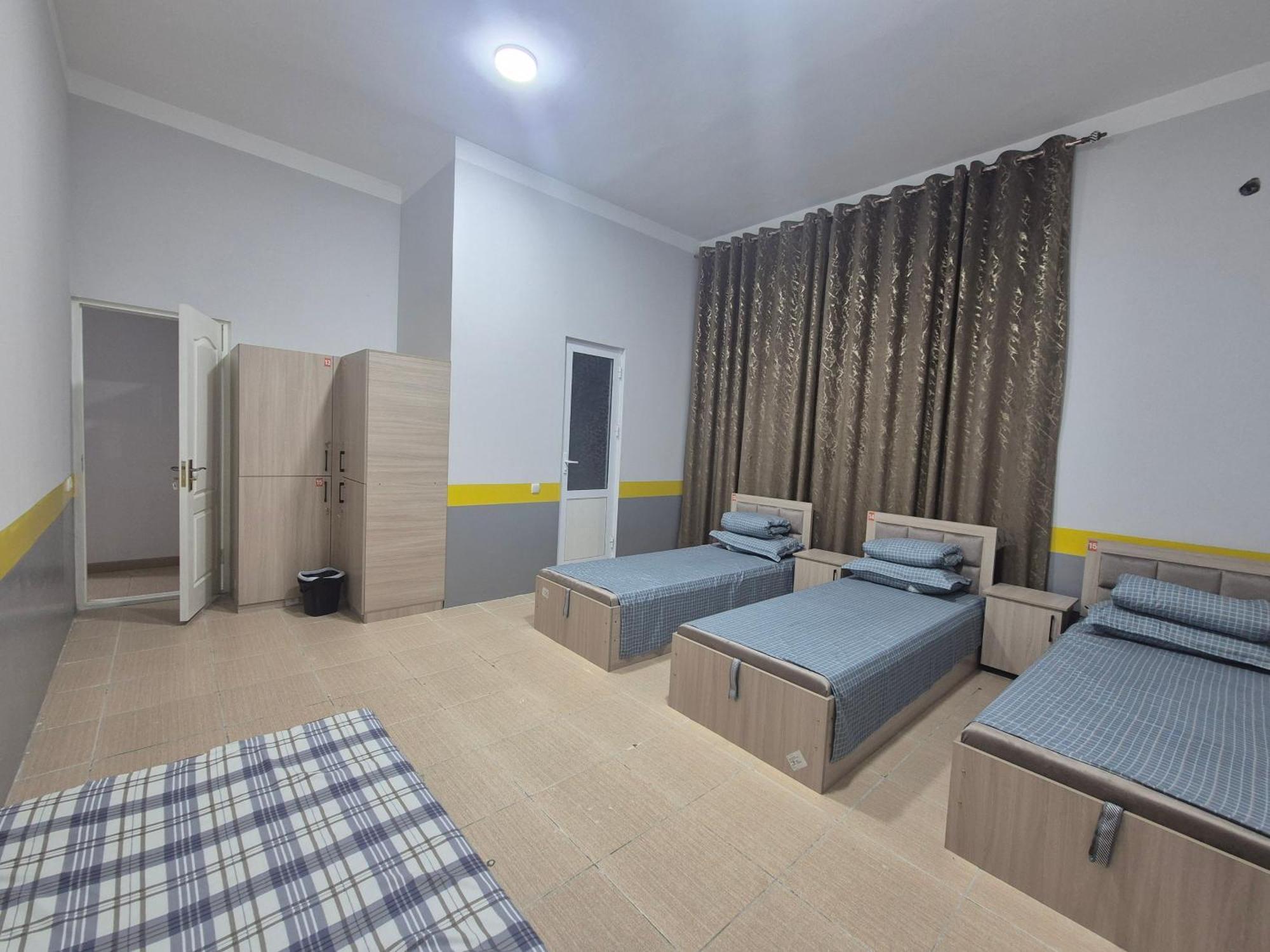 Miran Hostel 안디잔 외부 사진
